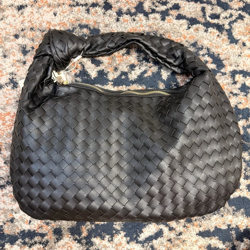 LAST ONE NWT Urban Expressions ‘Vanessa’ Woven Vegan Leather Knot Hobo in Black